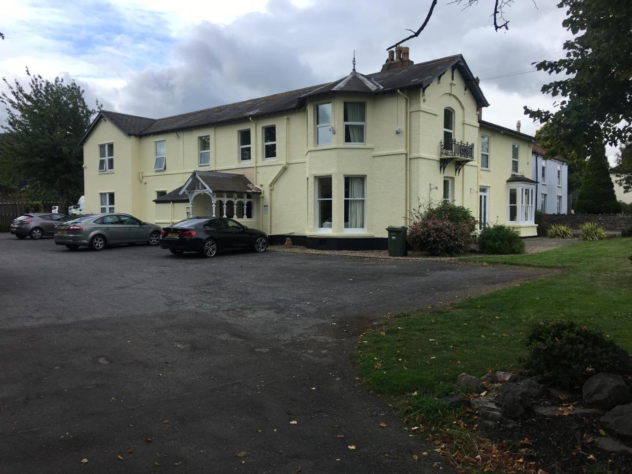 Winston Manor Gasthof 3*